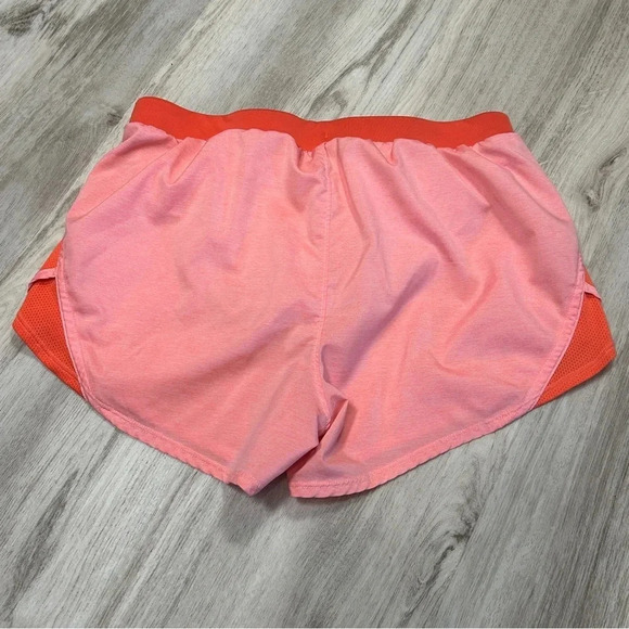 Women's Under Armour UA Fly-By 2.0 Athletic Performance Running Shorts / Small - Picture 4 of 4